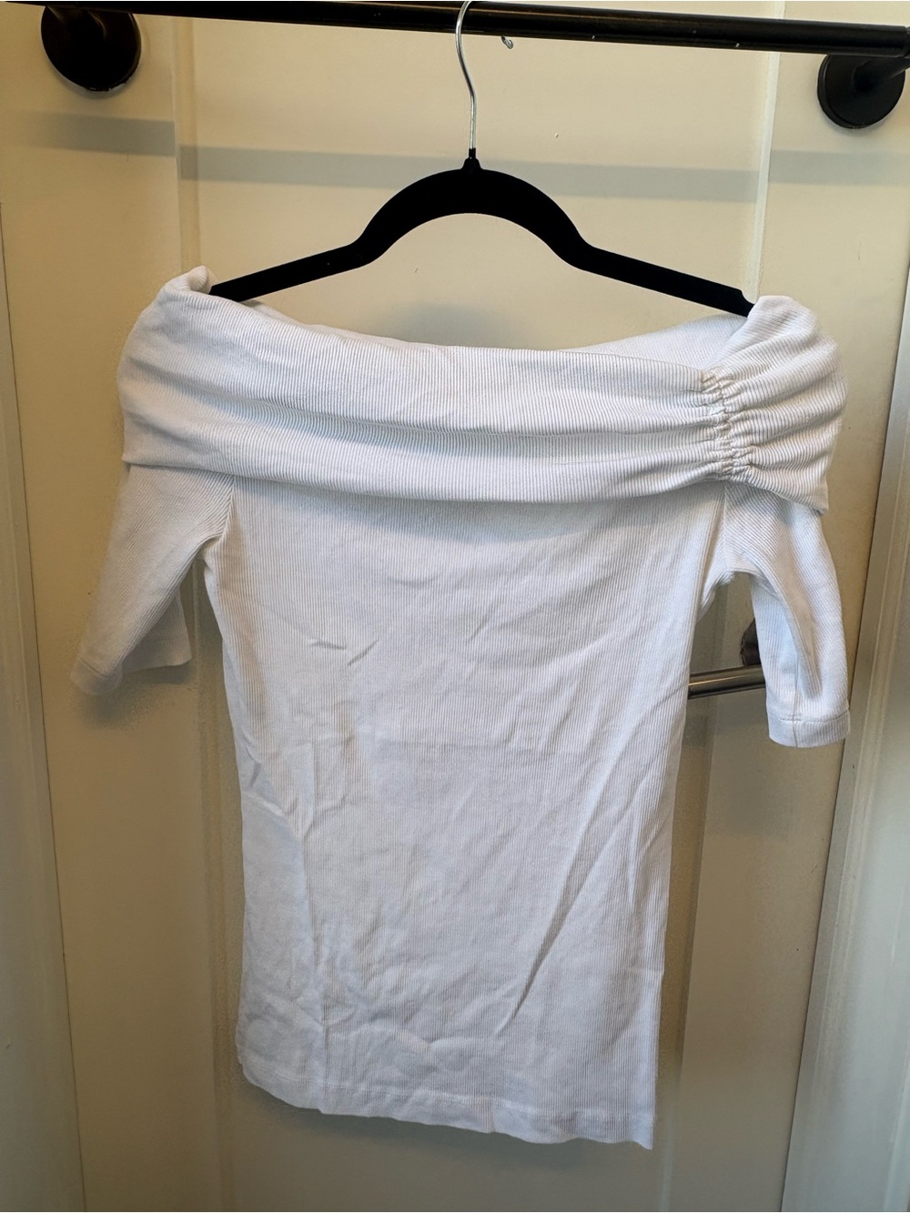 Zara White Off-Shoulder Ribbed Top